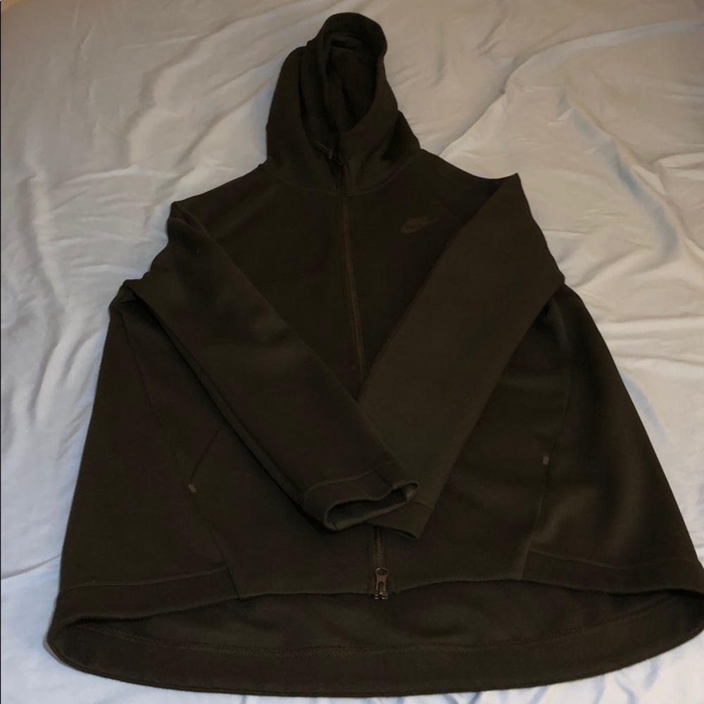 Long all Black Nike sweater with hood